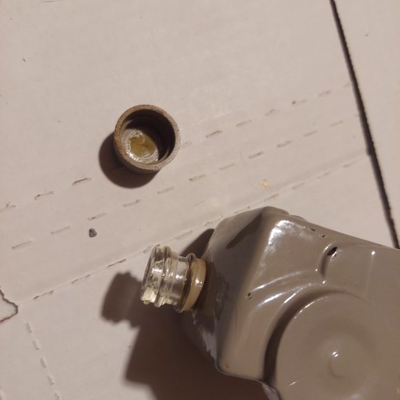 Avon empty Rolls Royce deep woods after shave - Picture 16 of 16